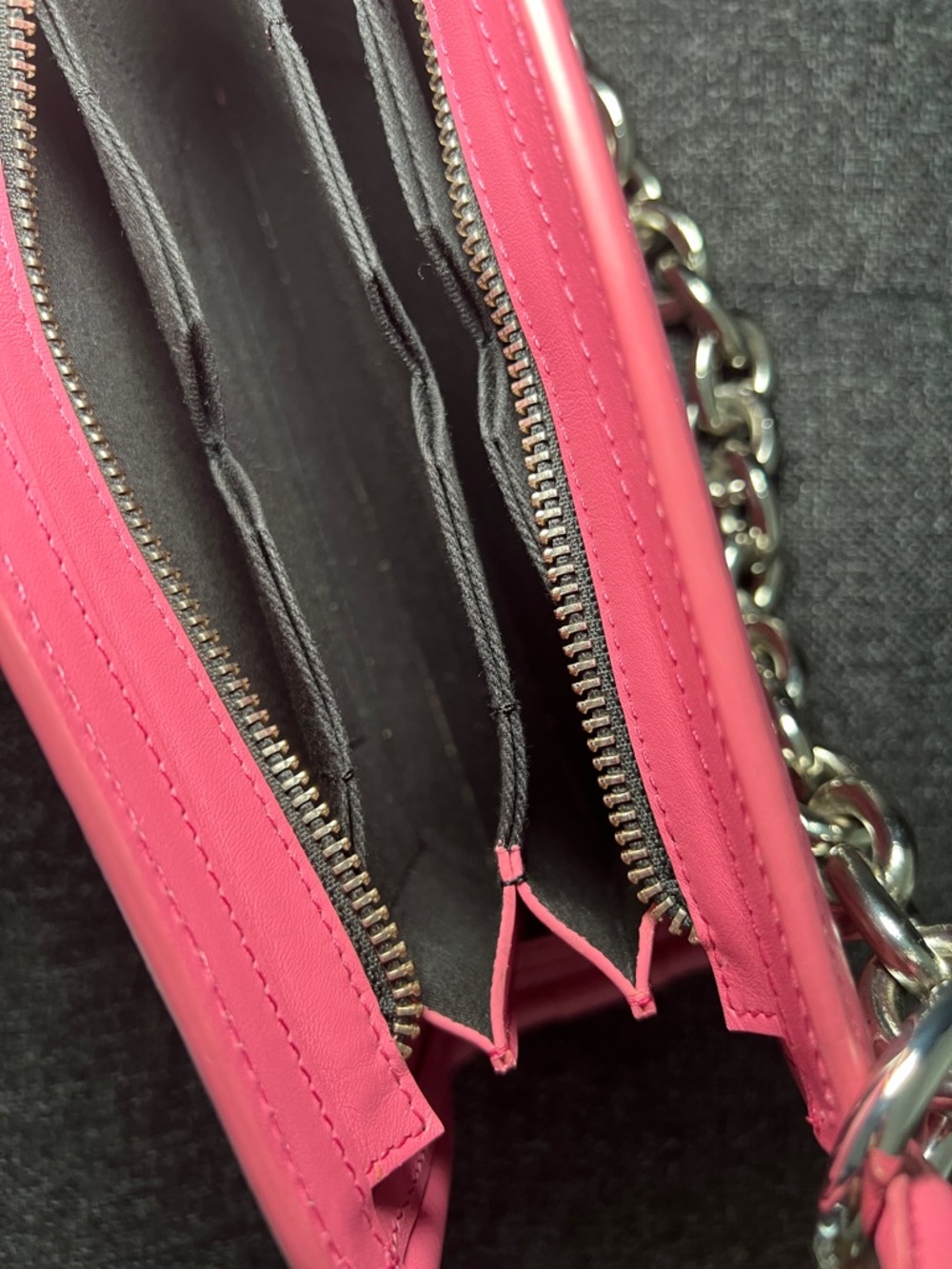Behno Hot Pink Leather Shoulder Bag with Silver Chain - Picture 4 of 11